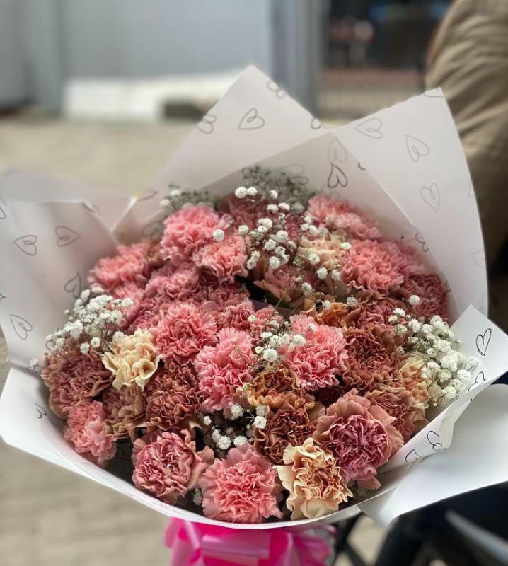 Pastel Carnation Bouquet