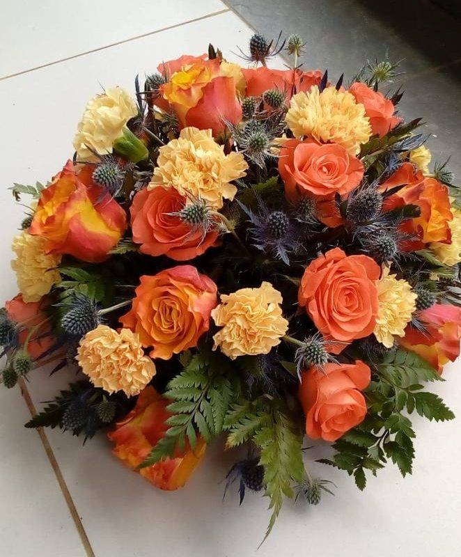 Lively Coral & Gold Bloom